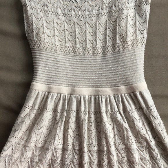 White sweater dress - Picture 2 of 4